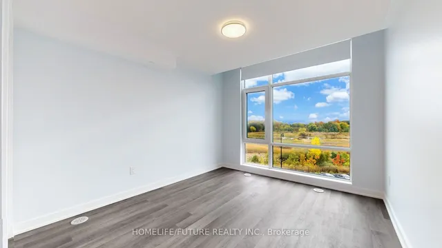 Additional image 18 of 155 Veterans Dr Unit 4