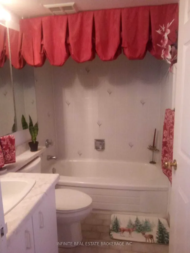 Additional image 9 of 100 County Court Blvd Unit 409