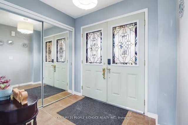 Additional image 11 of 4872 Capri Cres