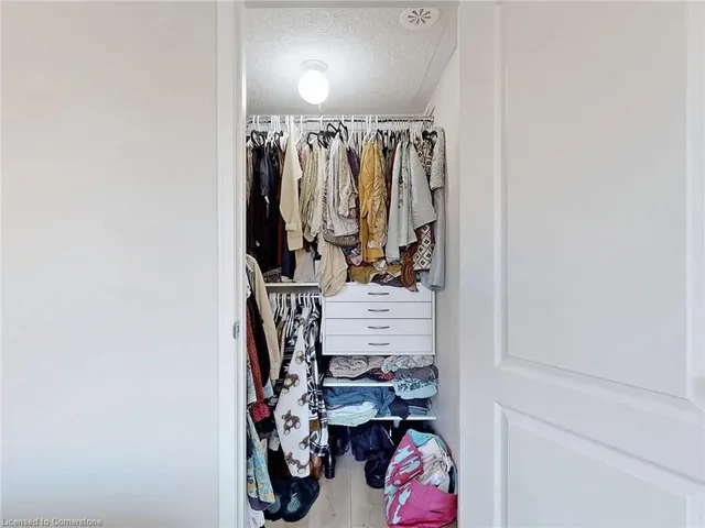 Additional image 17 of 39 Hays Blvd Unit 20