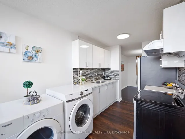 Additional image 17 of 4 Kings Cross Rd Unit 1511