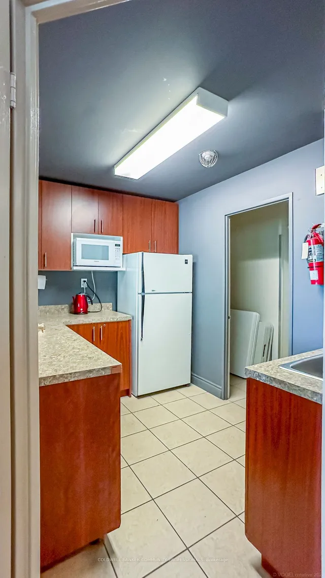Additional image 35 of 4450 Tucana Crt Unit 1010