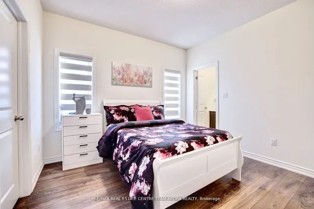 Additional image 28 of 20 Fuller St