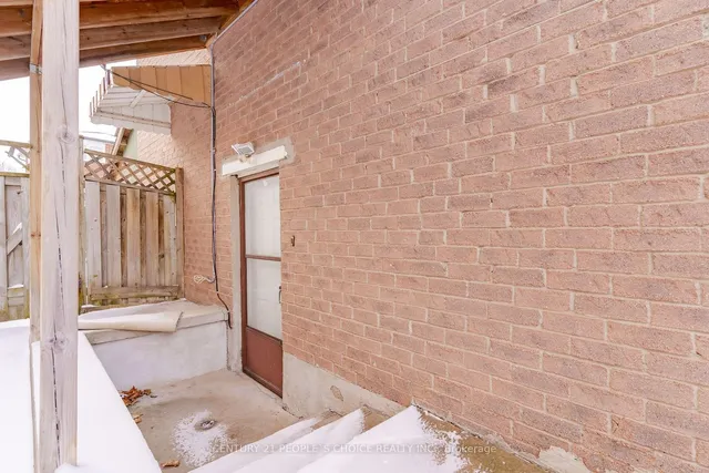 Additional image 38 of 362 Kingsbridge Garden Circ