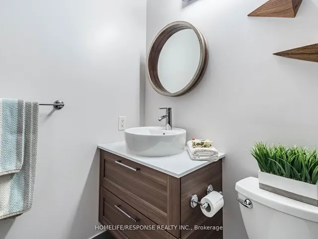 Additional image 27 of 85 Bloor St Unit 802