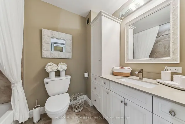 Additional image 23 of 1300 Bloor St Unit 2310