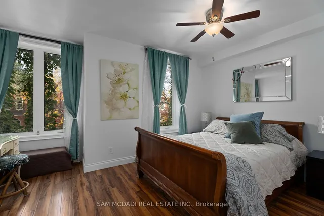 Additional image 20 of 951 Dundas St