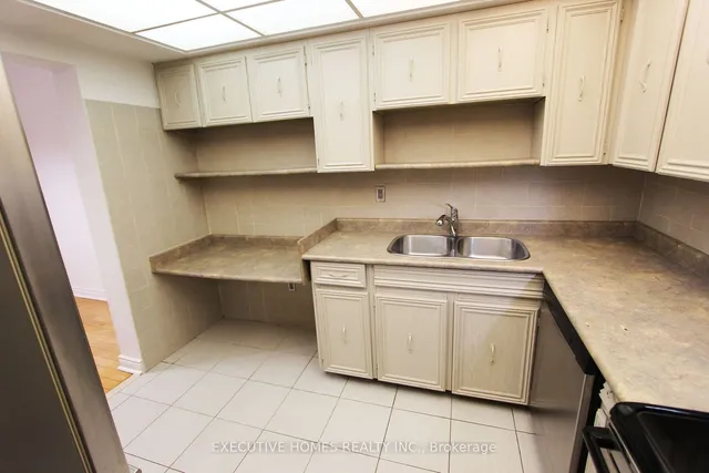 Additional image 11 of 2120 Rathburn Rd Unit 45