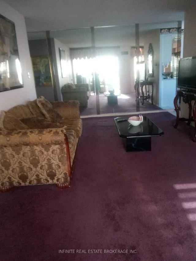 Additional image 5 of 100 County Court Blvd Unit 409