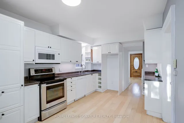 Additional image 17 of 36 Gothic Ave