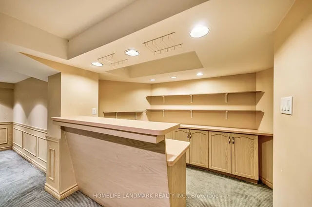 Additional image 33 of 2115 Eighth Line