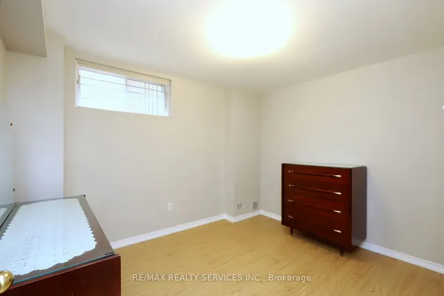 Additional image 22 of 12 Summerfield Cres