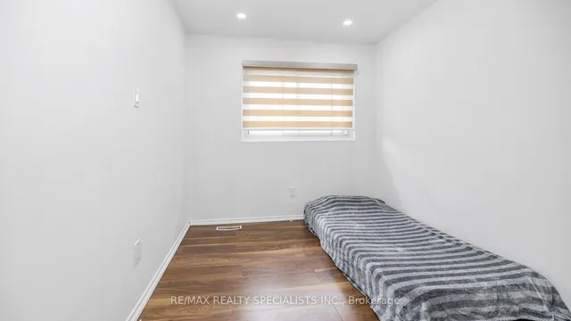 Additional image 18 of 3 Sandringham Crt