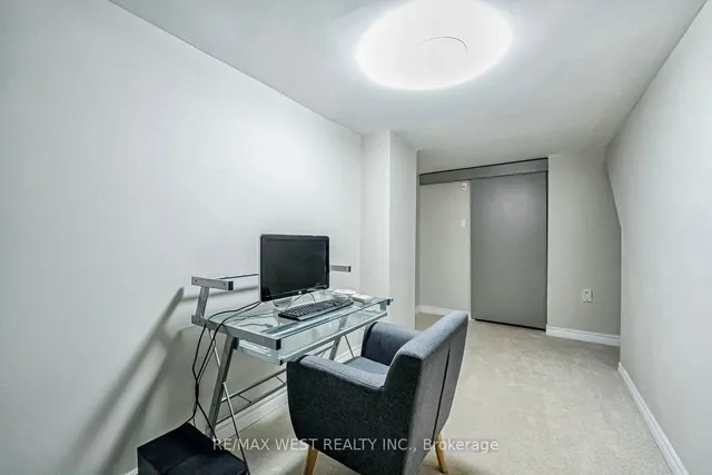 Additional image 32 of 680 Powell Crt