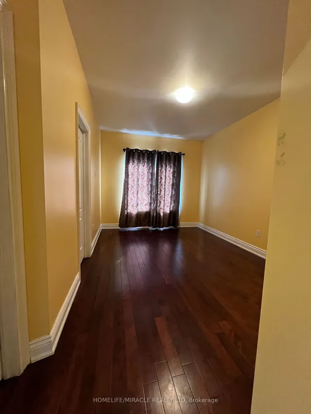 Additional image 20 of 3056 Mcnaughton Ave