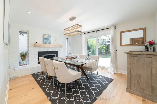 Additional image 11 of 2366 Devon Rd