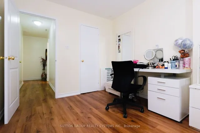 Additional image 17 of 1395 Williamsport Dr Unit 161