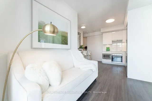 Additional image 7 of 195 Redpath Ave Unit 3612