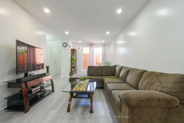 Additional image 3 of 1395 Williamsport Dr Unit 161