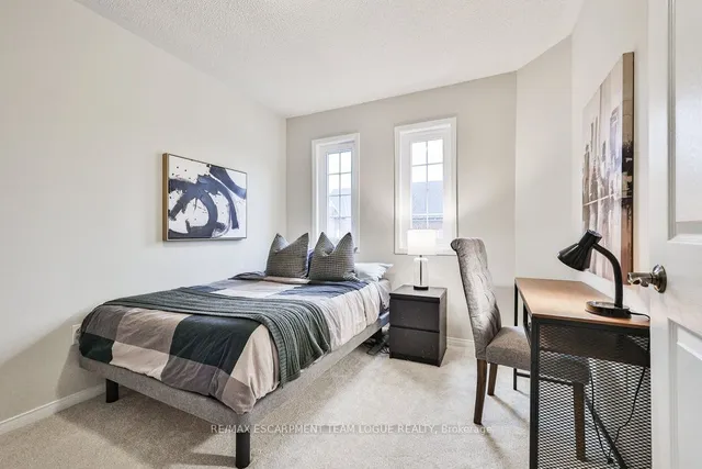 Additional image 18 of 199 Roxton Rd