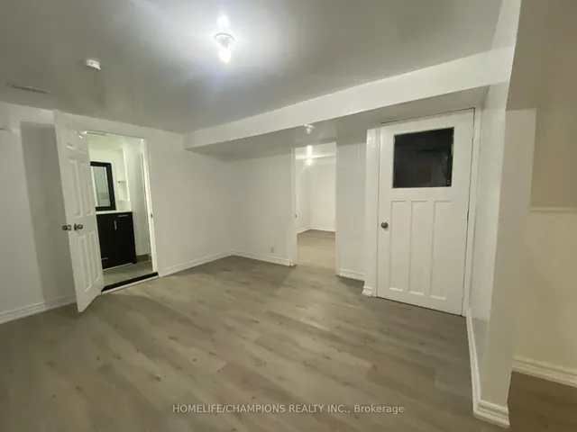 Additional image 32 of 46 Canmore Blvd