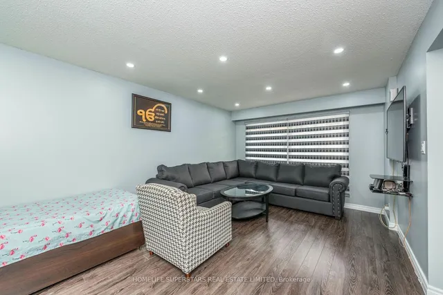 Additional image 8 of 7475 Goreway Dr Unit 50