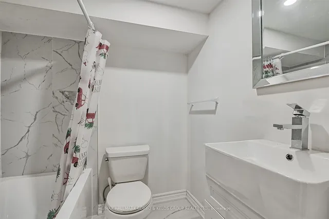 Additional image 35 of 7 Calderon Cres