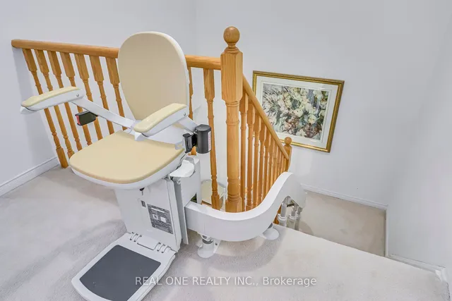 Additional image 21 of 384 Kittridge Rd