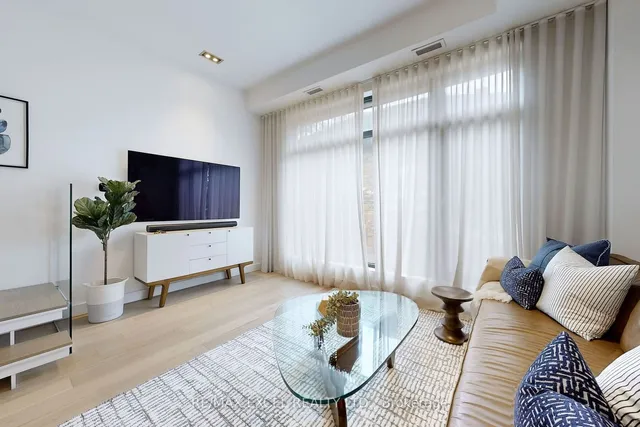 Additional image 7 of 715 Kingston Rd Unit 3