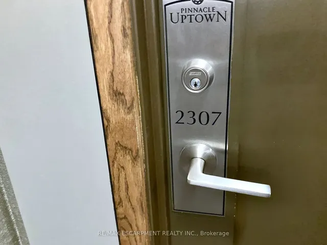 Additional image 6 of 75 Eglinton Ave Unit 2307