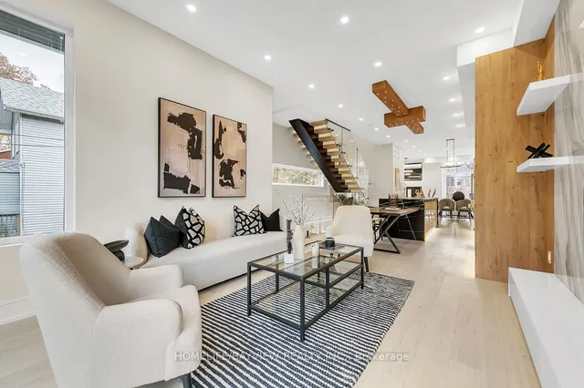 Additional image 17 of 690 Merton St