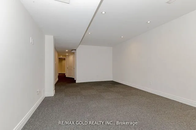 Additional image 33 of 3485 Fourth Line