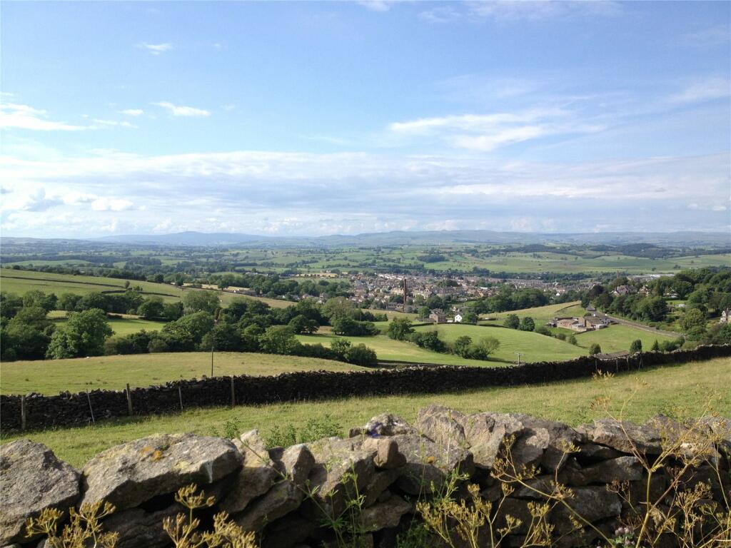 Additional image 38 of Wentcliff House, 5 Birch Hall Close, Earby, Barnoldswick, BB18