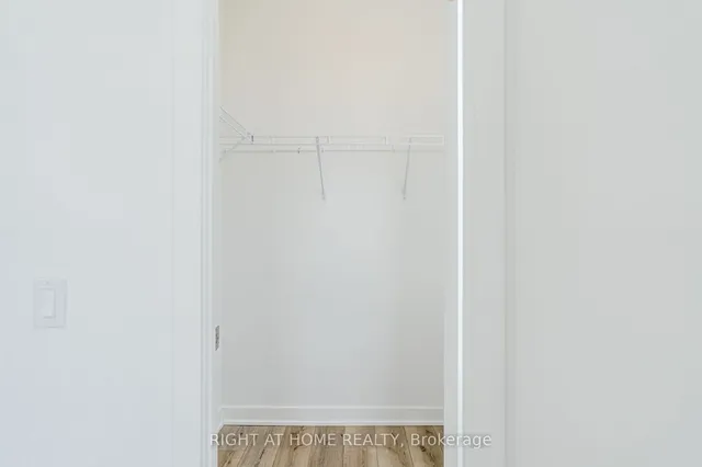 Additional image 18 of 405 Dundas St Unit 215