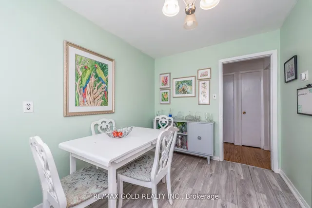 Additional image 19 of 6872 Darcel Ave