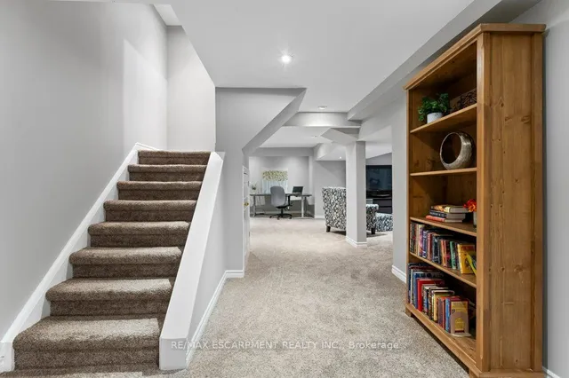 Additional image 26 of 504 Mathewman Cres