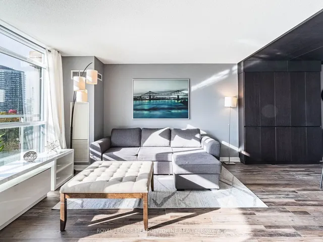 Additional image 11 of 10 Capreol Crt Unit 305