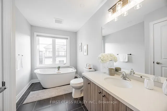 Additional image 27 of 8 Reign Lane