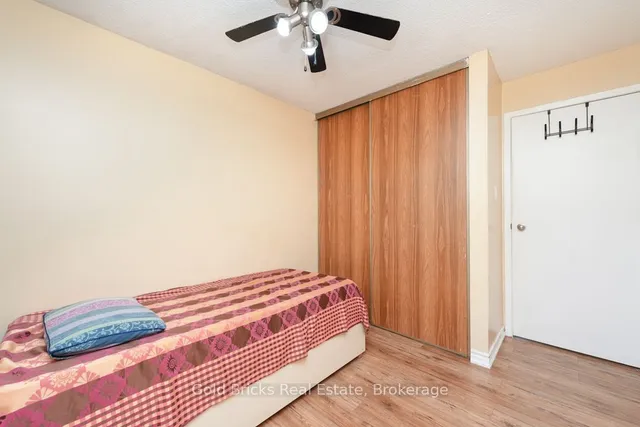 Additional image 23 of 19 Mikado Cres