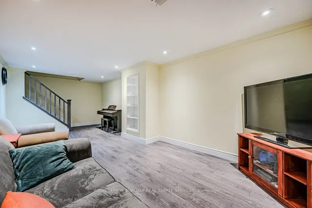 Additional image 27 of 1399 Augustine Dr