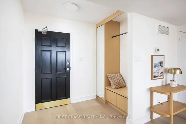 Additional image 2 of 1230 Marlborough Crt Unit 1006