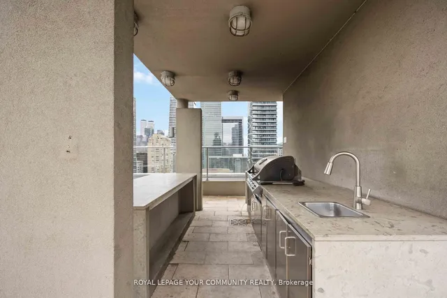 Additional image 38 of 21 Nelson St Unit UPh 02