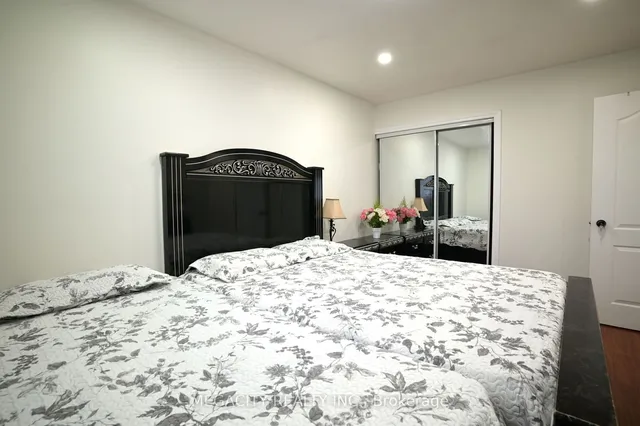 Additional image 15 of 7800 Priory Cres