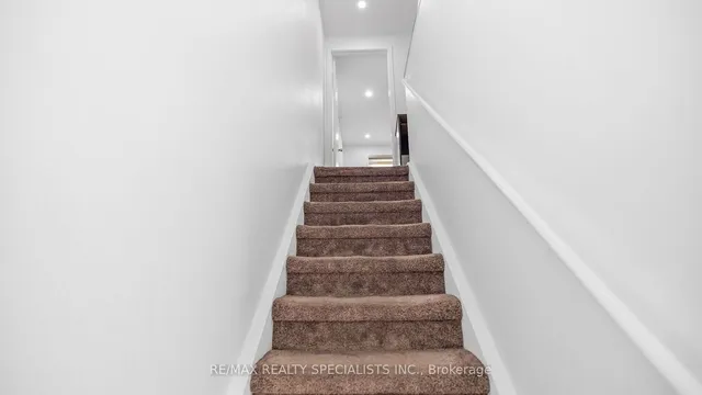 Additional image 17 of 3 Sandringham Crt