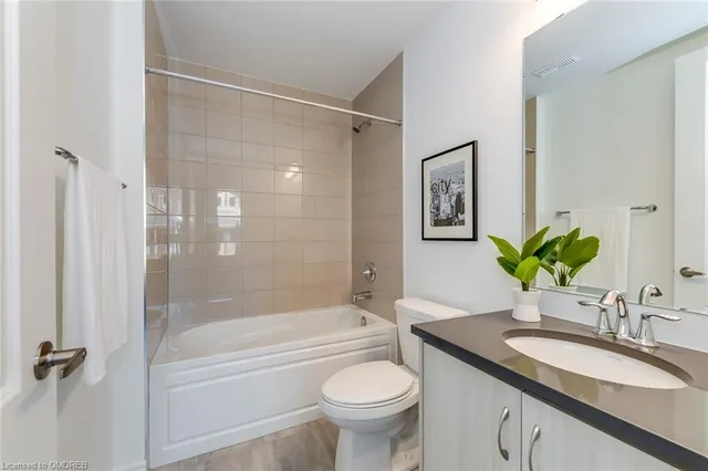 Additional image 8 of 3044 Bramall Gdns