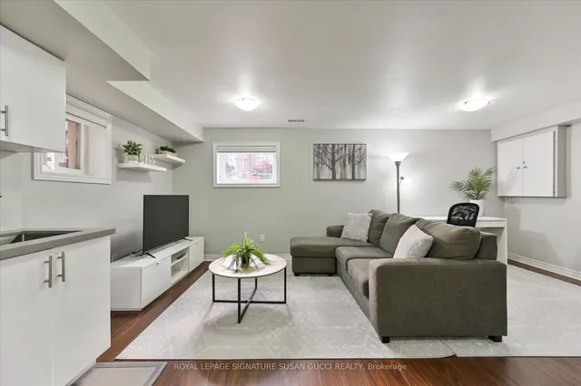 Additional image 29 of 1425 Woodbine Ave