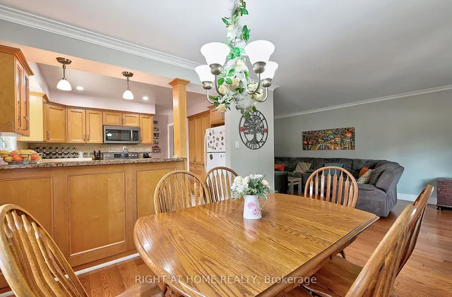 Additional image 7 of 32 Del Ria Dr