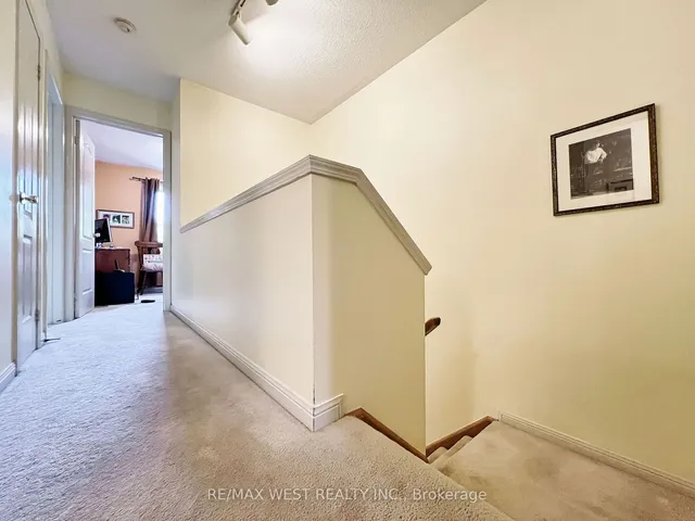 Additional image 26 of 1249 Quest Circ