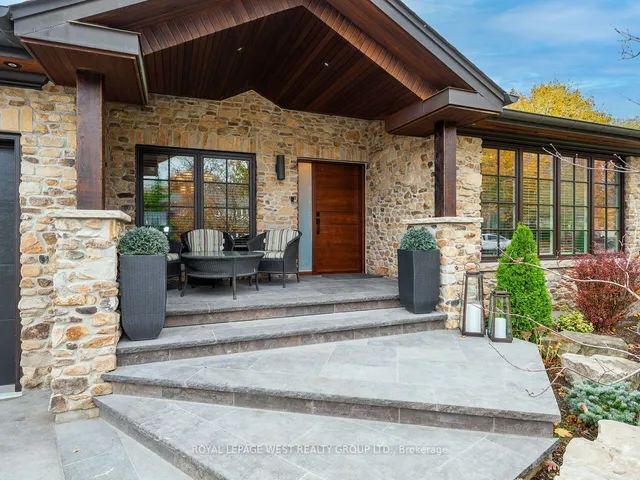 Additional image 2 of 3602 Logmoss Cres