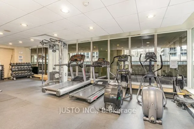 Additional image 17 of 750 Bay St Unit 1108